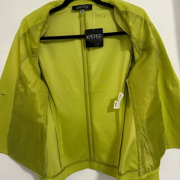 Kasper Women's Bright Green Blazer, Small NWT - Picture 5 of 14